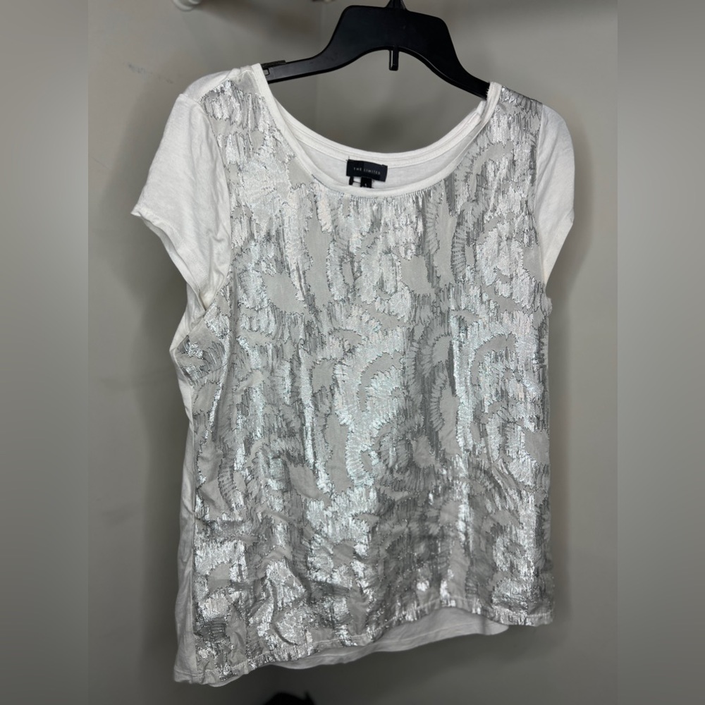 Gray/white top